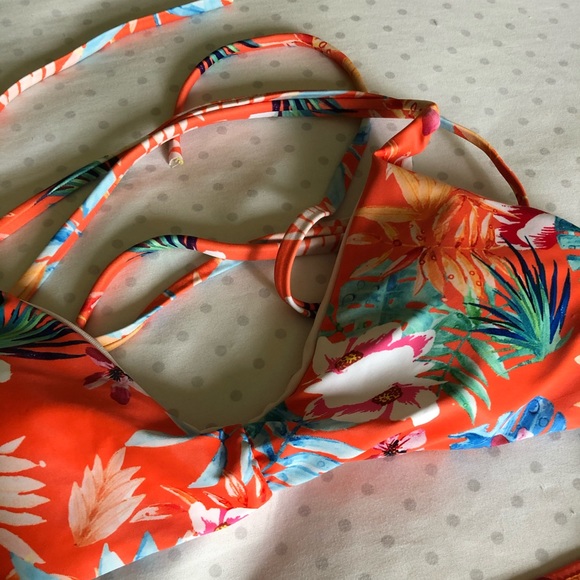 SHEIN Swim Shein Orange Bikini Size Medium Poshmark